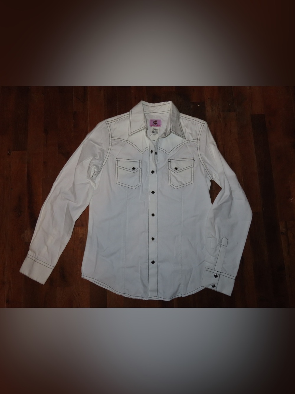 Women's White Button-Down Western Shirt with Contrast Stitching